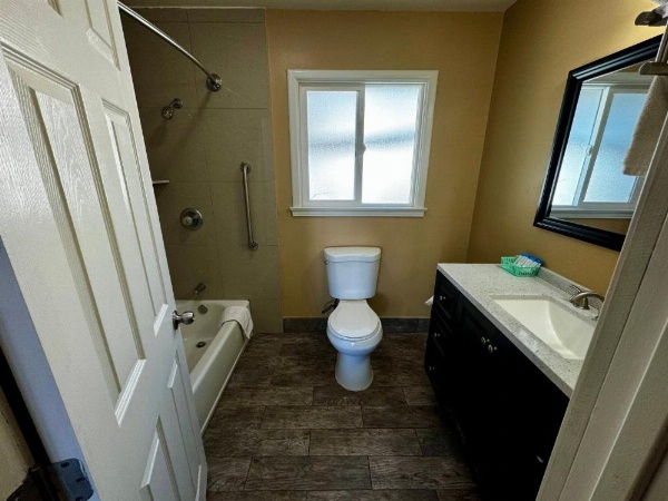 Carmel Wayfarer Inn image 9